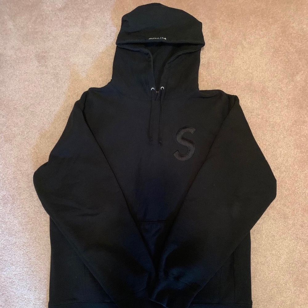Supreme FW17 S-Logo Tonal Black